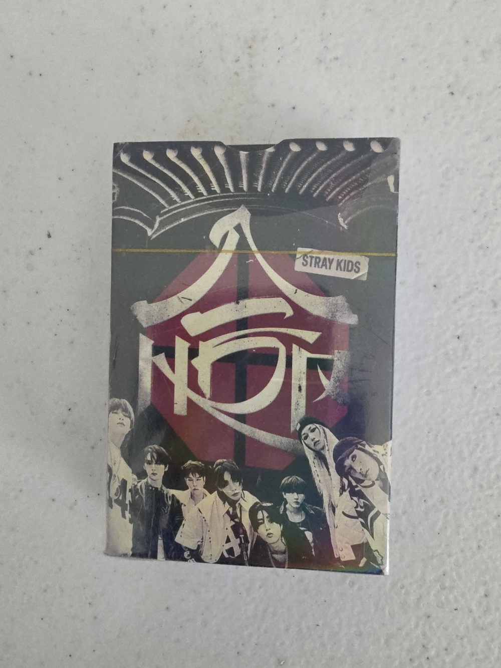 Stray Kids K-pop Photo Card Pack - Black & Burgundy Design